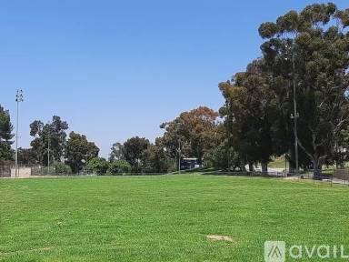 Main picture of 1045 N Hazard Ave