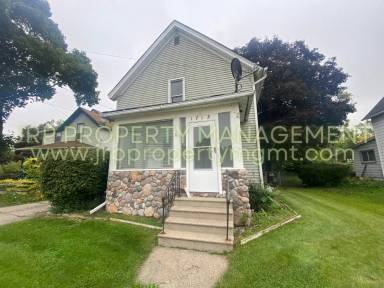 Main picture of 1713 S Martin Luther King Jr Dr