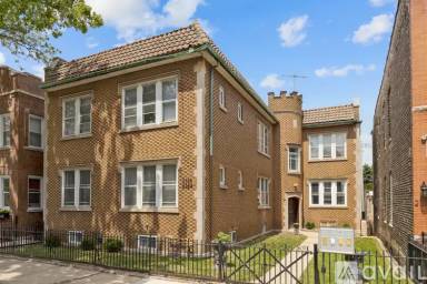 Main picture of 2324 W 25th St