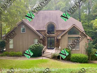 Main picture of 4235 Loch Highland Pkwy NE