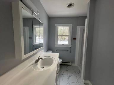 Main picture of 83 Onset Rd