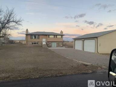 Main picture of 104 Sun Prairie Rd