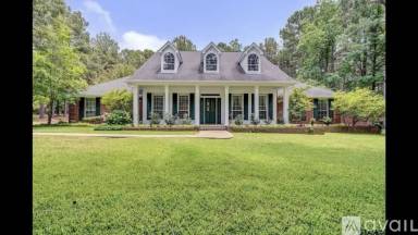 Main picture of 17983 Oak Forest Dr