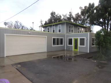Main picture of 3732 Long Beach Blvd