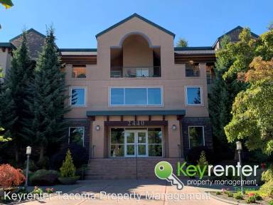 Main picture of 2440 S Steele St