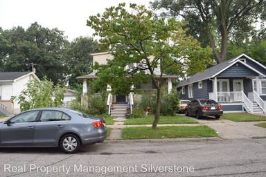 Main picture of 1529 Silman St