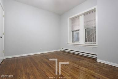 Main picture of 1456 W Fargo Ave