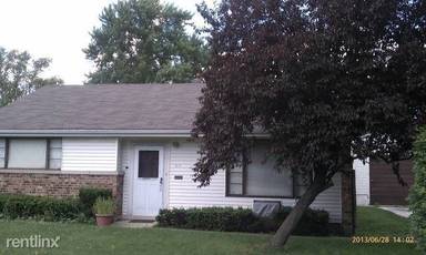Main picture of 62 Sauk Trl