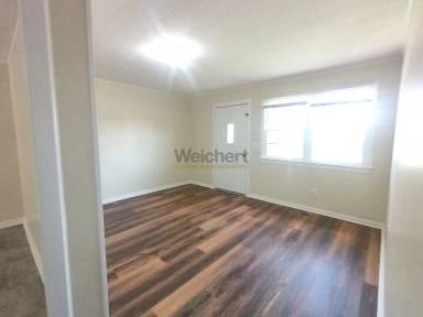 Main picture of 809 Thomas St