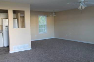 Main picture of 828 Regency Ct