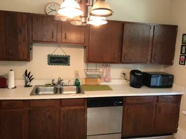 Main picture of 107 1/2 W 1st Ave