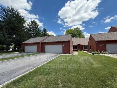 Main picture of 4418 Burlingame Commons Trotwood, OH 45426
