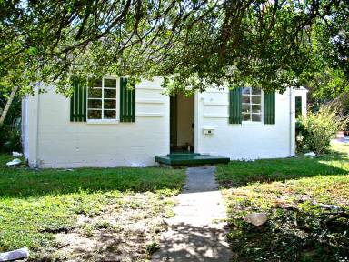 Main picture of 6531 Fitzhugh Ave