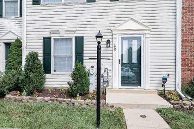 Main picture of 1007 Carbondale Way
