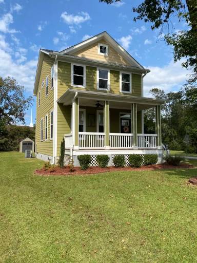 Main picture of 151 Poplar St