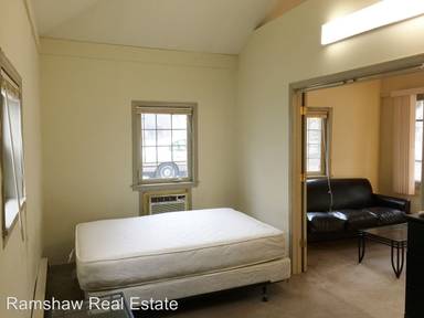 Main picture of 308 W Green St