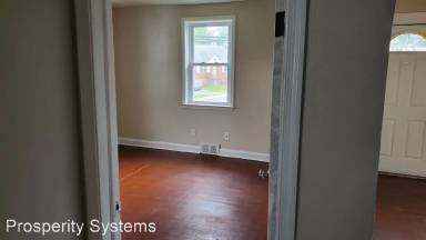 Main picture of 1913 Kernan Dr