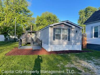 Main picture of 630 N Wesley St