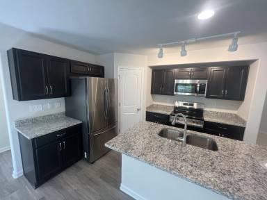 Main picture of 13433 Circle Dr