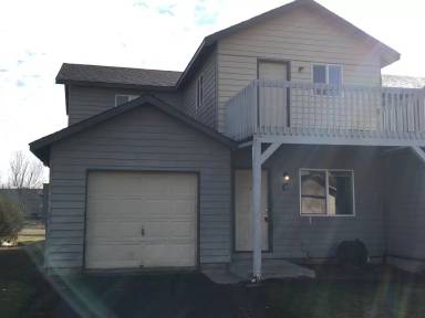 Main picture of 2053 SW Timber Ave