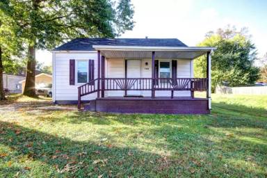 Main picture of 3328 Farnsley Rd