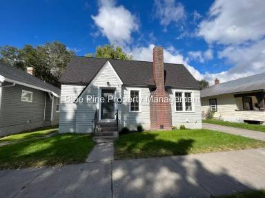 Main picture of 140 S Water Ave