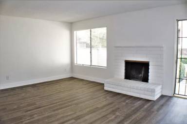 Main picture of 6808 N Half Moon Dr