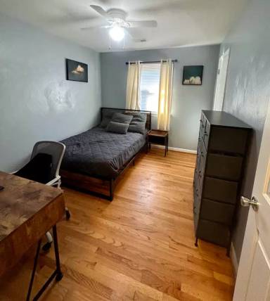 Main picture of 1511 Linden Ave