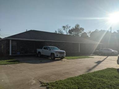 Main picture of 35 Matheny Rd