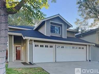 Main picture of 4865 Highlands Way