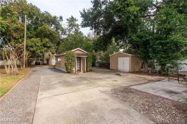 Main picture of 423 E Kaley St