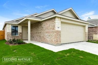Main picture of 1951 Aves Glen Ln