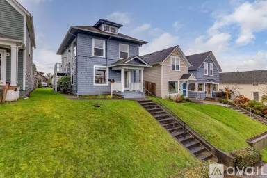Main picture of 2104 Wetmore Ave
