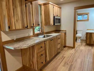 Main picture of 16163 Harley Ave