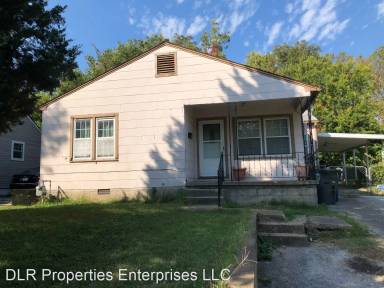 Main picture of 722 N Columbia Pl