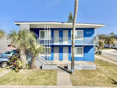 Main picture of 551 N Ridgewood Ave