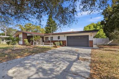 Main picture of 5601 Forest Hills Dr