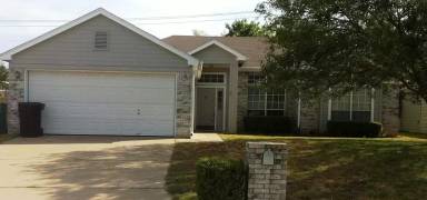 Main picture of 2305 Stratford Dr