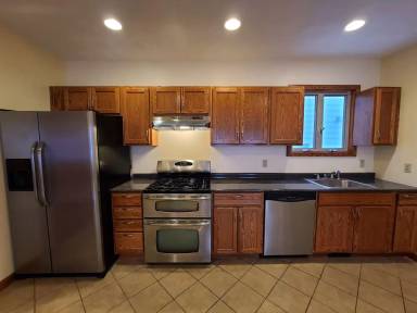 Main picture of 18 Piedmont St