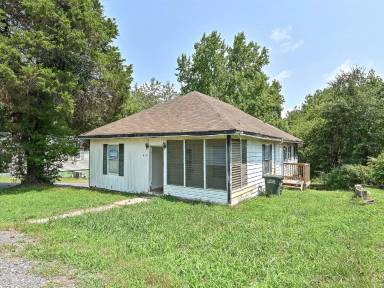 Main picture of 604 Pear St