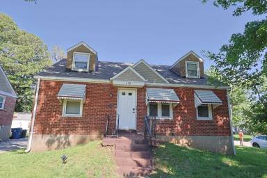 Main picture of 418 N Dade Ave