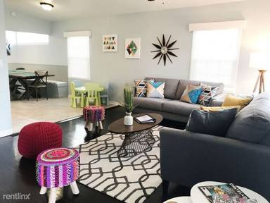 Main picture of 11741 West St