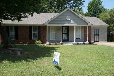 Main picture of 6405 Collinwood Rd