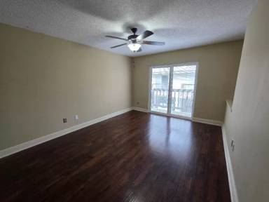 Main picture of 4780 Pontchartrain Dr