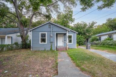 Main picture of 3715 Hancock St