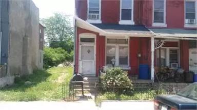 Main picture of 872 N Brooklyn St