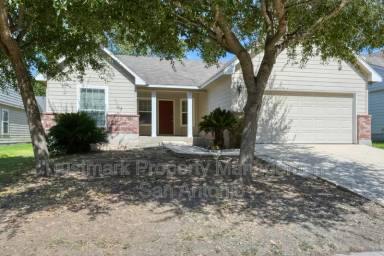 Main picture of 130 Carmel Dr