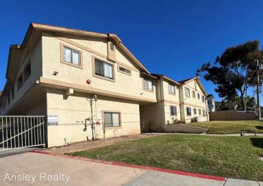 Main picture of 384 And 386 Moss St