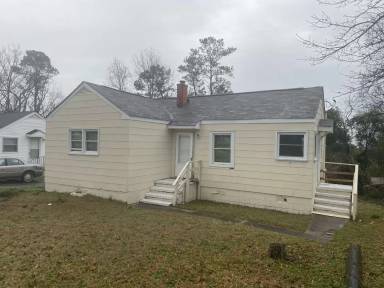 Main picture of 2932 Hummingbird Ln