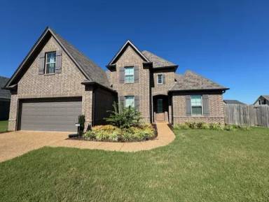 Main picture of 130 Donna Lyn Dr